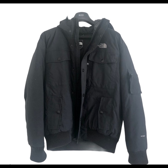 THE NORTH FACE - Men’s HyVent Winter Jacket - Picture 2 of 3